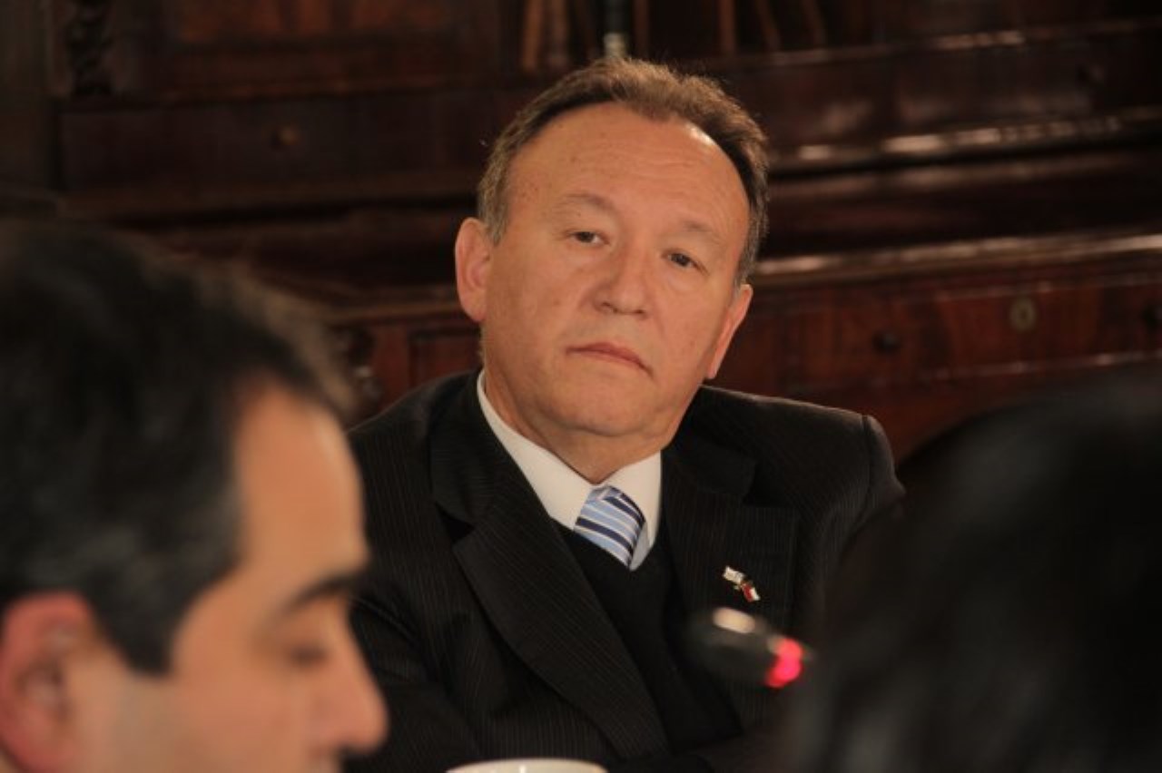 Senador García Ruminot solicitó conocer valores de pólizas de seguros