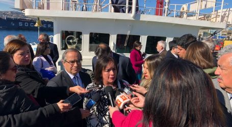 Senadora Aravena: “Aquí tiene que haber un compromiso para que de aquí a diez años sólo se trabaje con barcos de investigación pública”