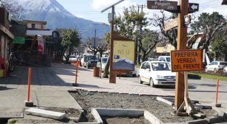 Avances en trabajos de reposición de veredas en Pucón