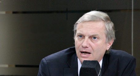 José Antonio Kast: “Piñera es una especie de fantasma presidencial”