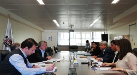 Alcaldesa y Alcaldes de Asociación de Municipalidades Cordilleranas se reunieron con Intendente Atton