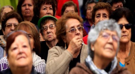 Superintendencia : Más de $90 mil de diferencia habría entre pensiones de hombres y mujeres