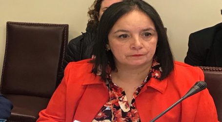 Senadora Aravena pide sensatez en votación de proyecto que rebajaría sueldos municipales