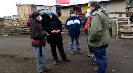 Alcalde Neira Junto Al Padre Felipe Berríos Visitaron Campamentos En Temuco Para Replicar Exitosa Iniciativa De Barrios Transitorios En Antofagasta