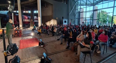 Con aforo completo se presentó la performance “Oratorio lírico, vidas robadas” en el Museo Ferroviario Pablo Neruda