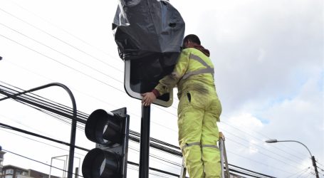 Temuco invertirá más de $400 millones en cruces de semáforos y arreglo de baches