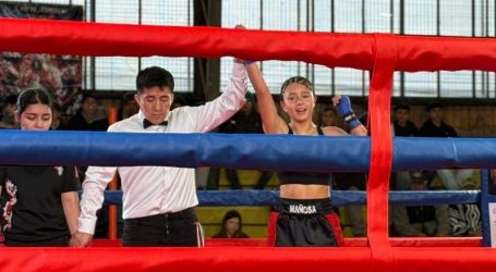 Dos boxeadoras de la educación pública de Temuco conquistan los primeros lugares en torneo en Los Lagos