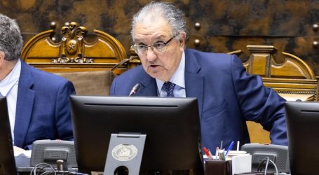 Senador Huenchumilla apoyó proyecto que moderniza carrera, gestión e incentivos en Carabineros: “Fortalecer las policías debe ser un objetivo estratégico del Estado”